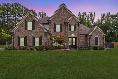 Photo of 80 HUNTERS LN, Rossville, TN 38066 (MLS # 10206245)