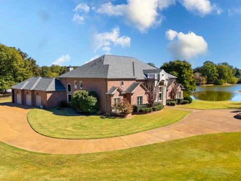 Photo of 1662 N PISGAH RD, Cordova, TN 38016 (MLS # 10233012)