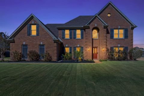 Photo of 6008 MAHER VALLEY CV, Bartlett, TN 38135 (MLS # 10207704)