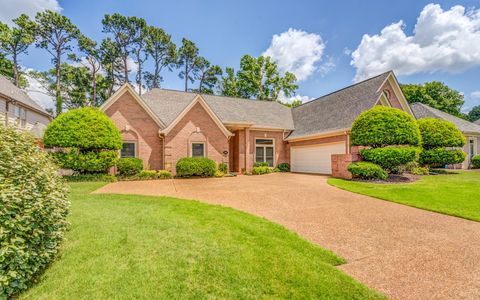 Photo of 6600 QUAIL POINTE CIR N, Memphis, TN 38120 (MLS # 10223937)