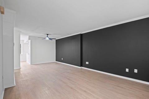 Photo of 508 PEABODY SQ 508 #508, Memphis, TN 38104 (MLS # 10223872)