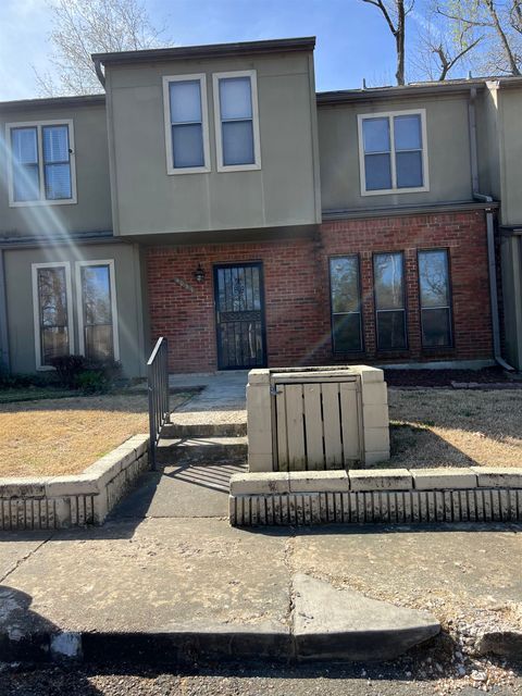 MLS: 10193818