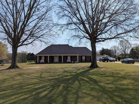 Photo of 6110 NELLWOOD DR, Olive Branch, MS 38654 (MLS # 10219104)
