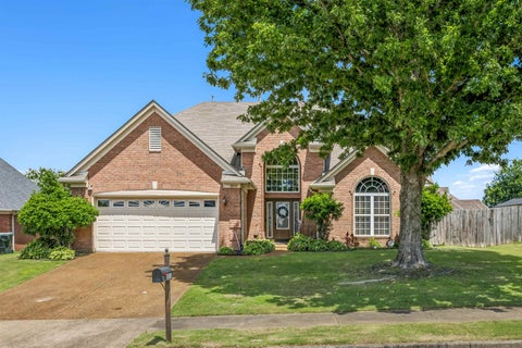 Photo of 5032 WILL FALL RD, Bartlett, TN 38002 (MLS # 10223697)