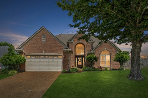 Photo of 5032 WILL FALL RD, Bartlett, TN 38002 (MLS # 10223697)