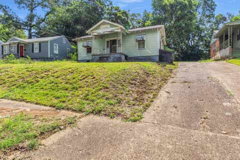 Photo of 1570 LELAND ST, Memphis, TN 38106 (MLS # 10224612)