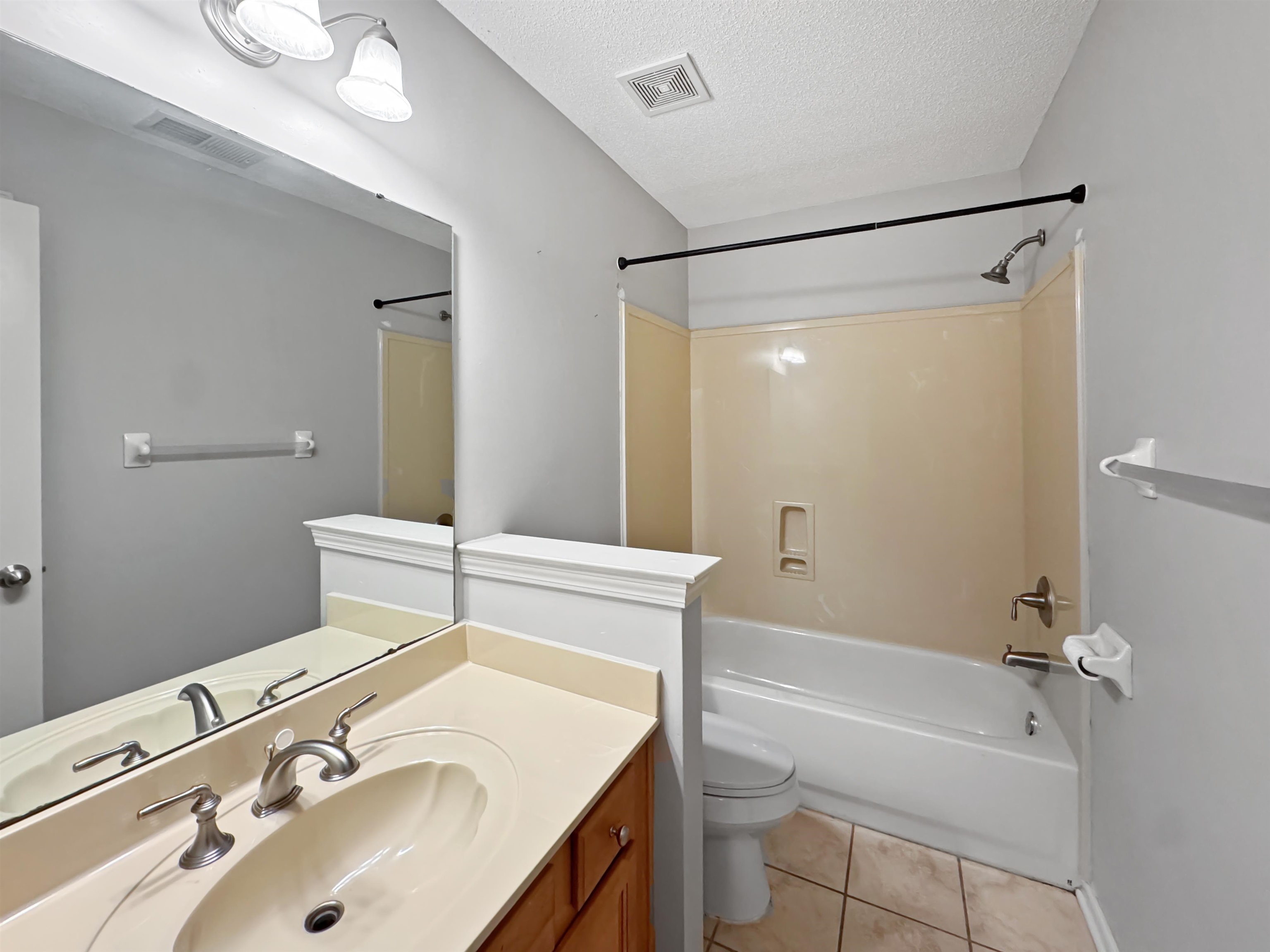 Arlington, Tennessee 38002, United States, 4 Bedrooms Bedrooms, ,3 BathroomsBathrooms,Residential,Active,125956