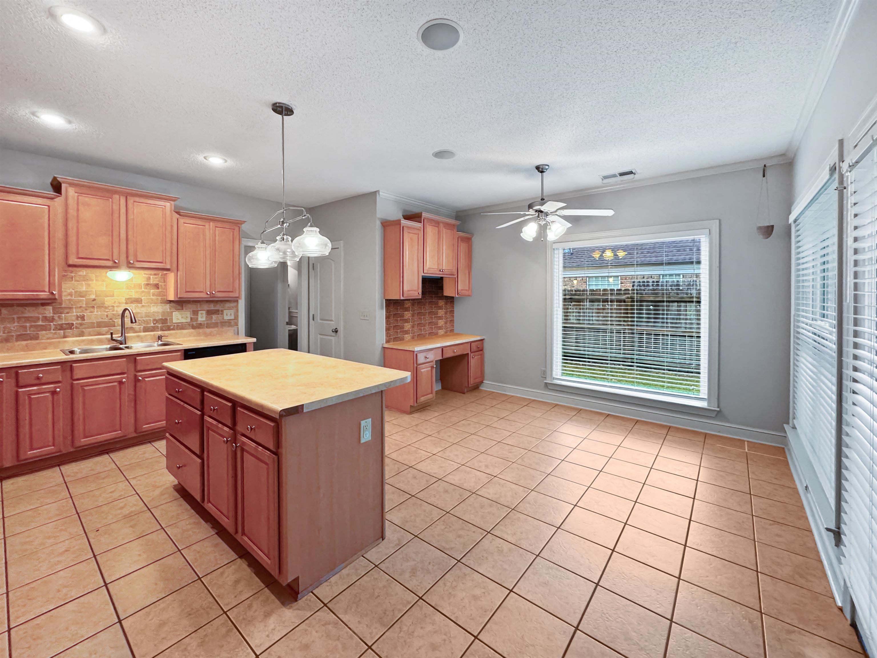 Arlington, Tennessee 38002, United States, 4 Bedrooms Bedrooms, ,3 BathroomsBathrooms,Residential,Active,125956