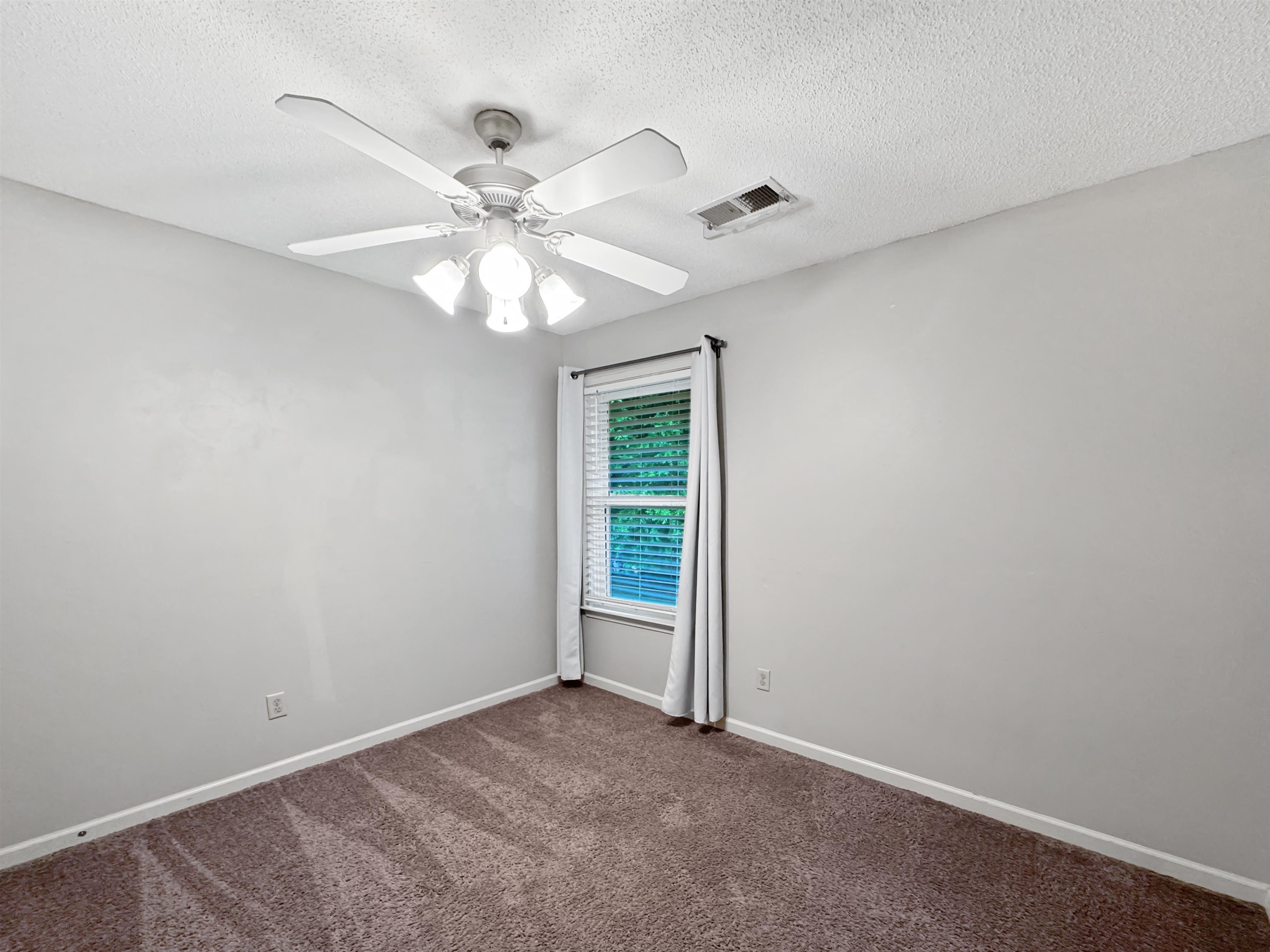 Arlington, Tennessee 38002, United States, 4 Bedrooms Bedrooms, ,3 BathroomsBathrooms,Residential,Active,125956