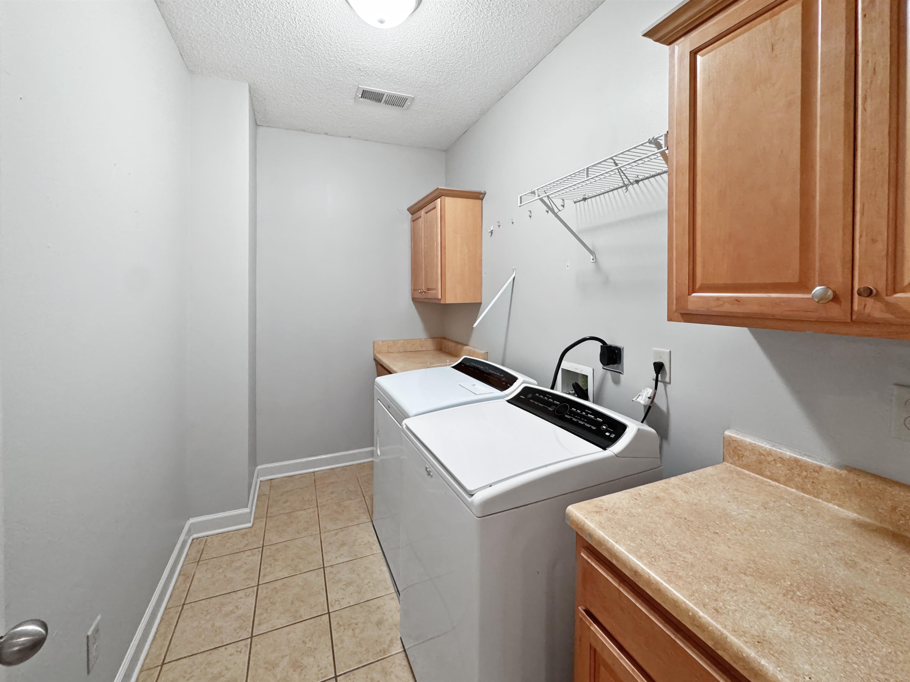 Arlington, Tennessee 38002, United States, 4 Bedrooms Bedrooms, ,3 BathroomsBathrooms,Residential,Active,125956