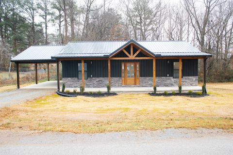 Photo of 279 OAKGROVE RD, Selmer, TN 38375 (MLS # 10210838)