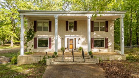 Photo of 101 BOB ST, Selmer, TN 38375 (MLS # 10219569)