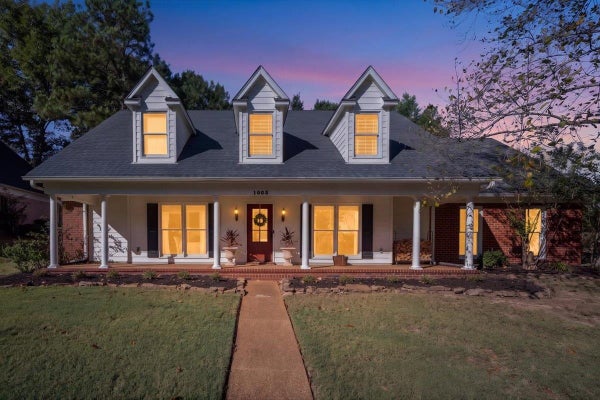 1005 TARA WOODS DR, COLLIERVILLE, TN 38017 - Image d1d85564bca191a15cfe40e62bbc6775/1095027170
