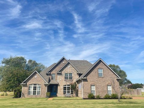 Photo of 5 NORTHERN LEAF DR, Oakland, TN 38060 (MLS # 10205299)