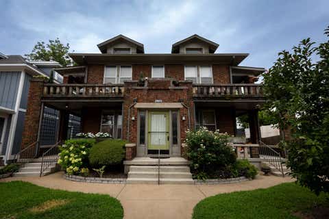 Photo of 1947 MADISON AVE 2 #2, Memphis, TN 38104 (MLS # 10227580)