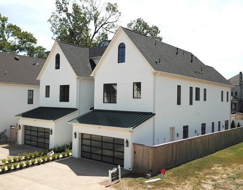 Photo of 1401 CLUB GARDENS PL, Memphis, TN 38104 (MLS # 10207810)