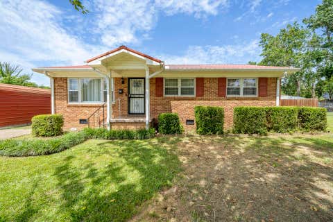 Photo of 55 SQUAW ST, Savannah, TN 38372 (MLS # 10223514)