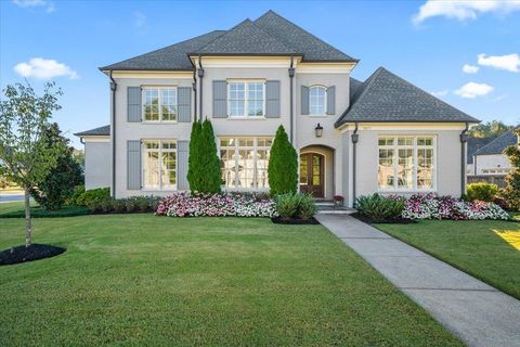 Photo of 7077 ALLELON CIR N, Germantown, TN 38138 (MLS # 10207993)