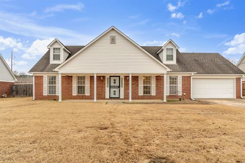 Photo of 151 WOODSHIRE DR, Brighton, TN 38011 (MLS # 10210549)