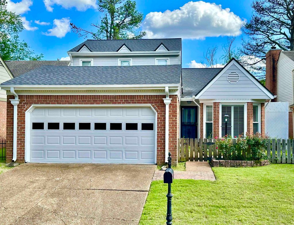 8833 Fairway Gardens Dr, Memphis, TN 38016 MLS 10198004