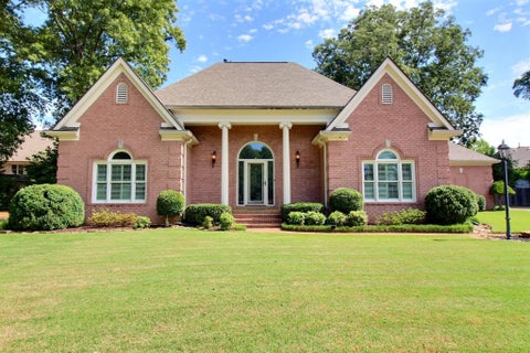 Photo of 3328 SHADY FOREST CV, Collierville, TN 38017 (MLS # 10223386)