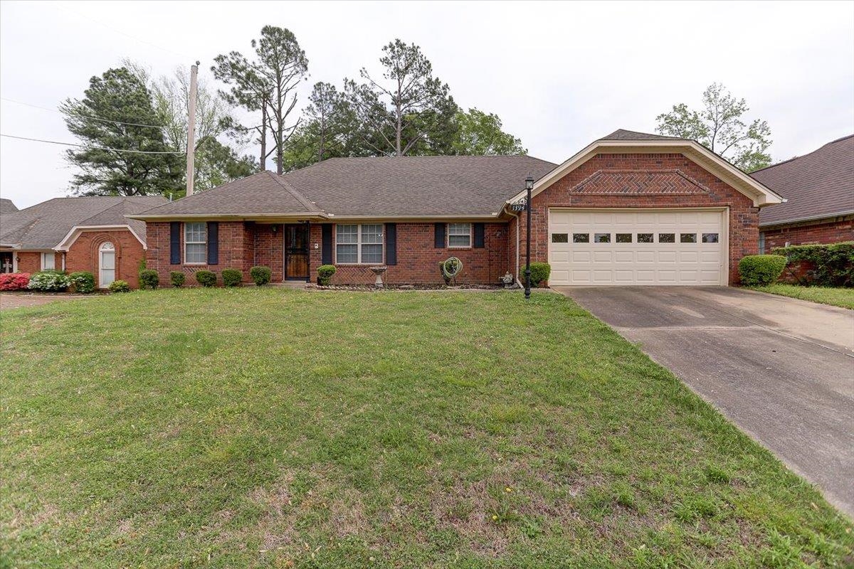 Memphis, Tennessee 38016, United States, 3 Bedrooms Bedrooms, ,2 BathroomsBathrooms,Residential,Pending,122830