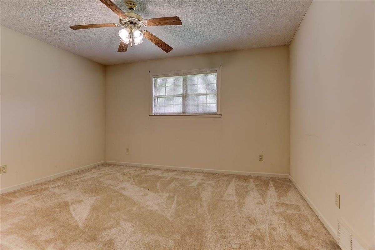 Memphis, Tennessee 38016, United States, 3 Bedrooms Bedrooms, ,2 BathroomsBathrooms,Residential,Pending,122830