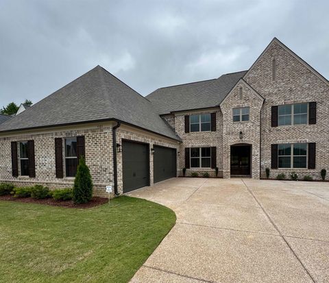 Photo of 5383 KAITLYNN ROSE DR, Lakeland, TN 38002 (MLS # 10209159)