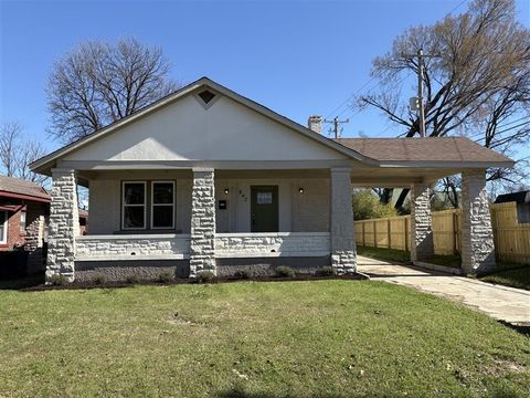 Photo of 862 N EVERGREEN ST, Memphis, TN 38107 (MLS # 10220109)