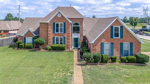 Photo of 8976 LINDSTROM DR, Memphis, TN 38016 (MLS # 10224567)