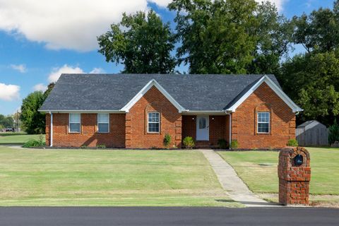 Photo of 156 FARMER TRL, Atoka, TN 38004 (MLS # 10208153)