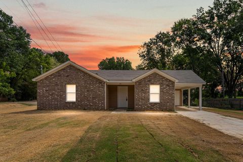 Photo of 370 WATSON DR EXT, Gallaway, TN 38036 (MLS # 10204292)