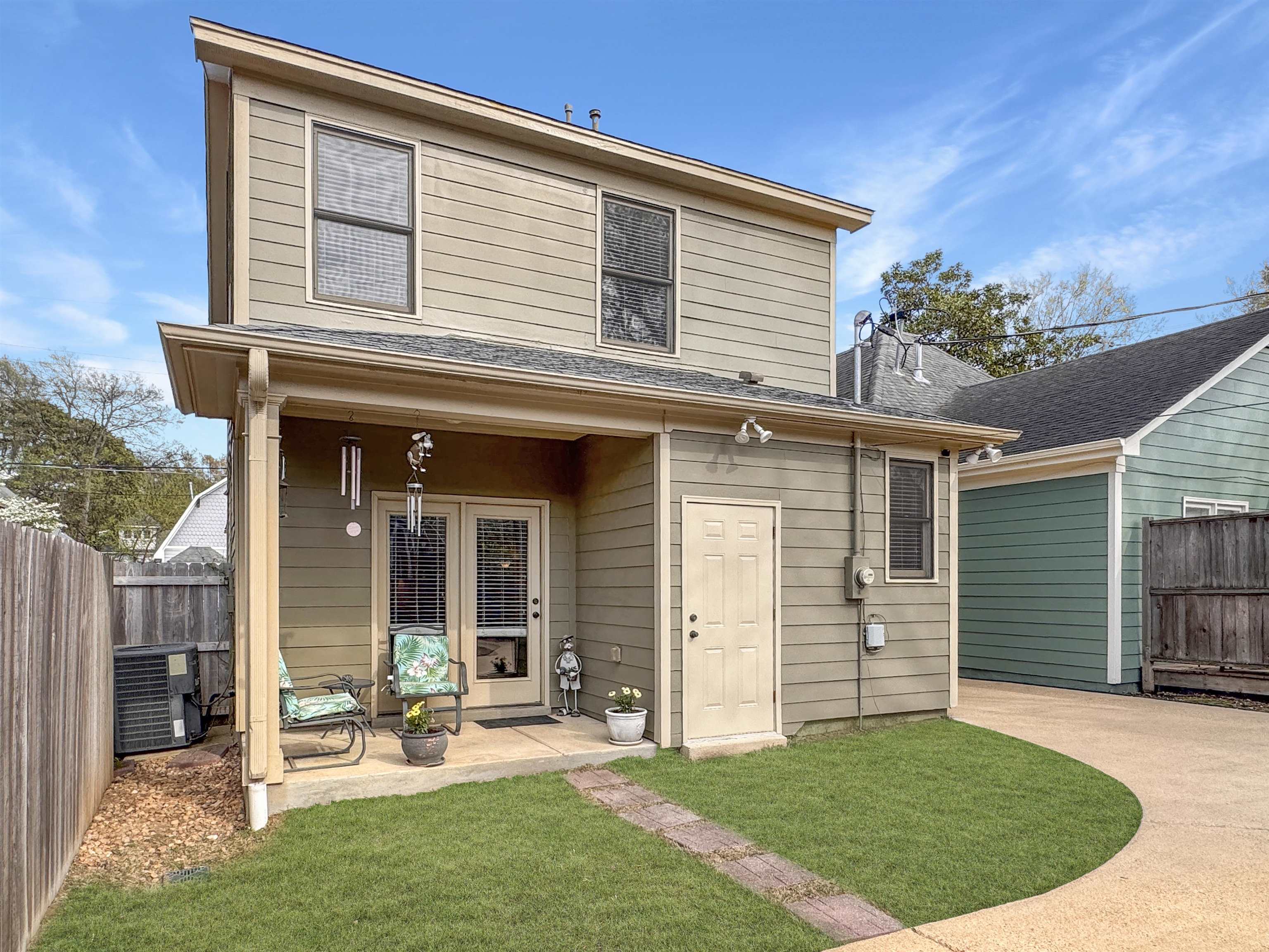 Memphis, Tennessee 38104, United States, 3 Bedrooms Bedrooms, ,3 BathroomsBathrooms,Residential,Active,100670