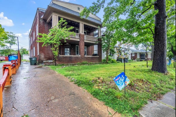 925 N PARKWAY, MEMPHIS, TN 38105 - Image d6e73893241ebfec4cec0e1815a4f723/596068709