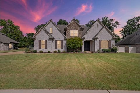 Photo of 142 EUREKA TRL, Atoka, TN 38004 (MLS # 10204706)