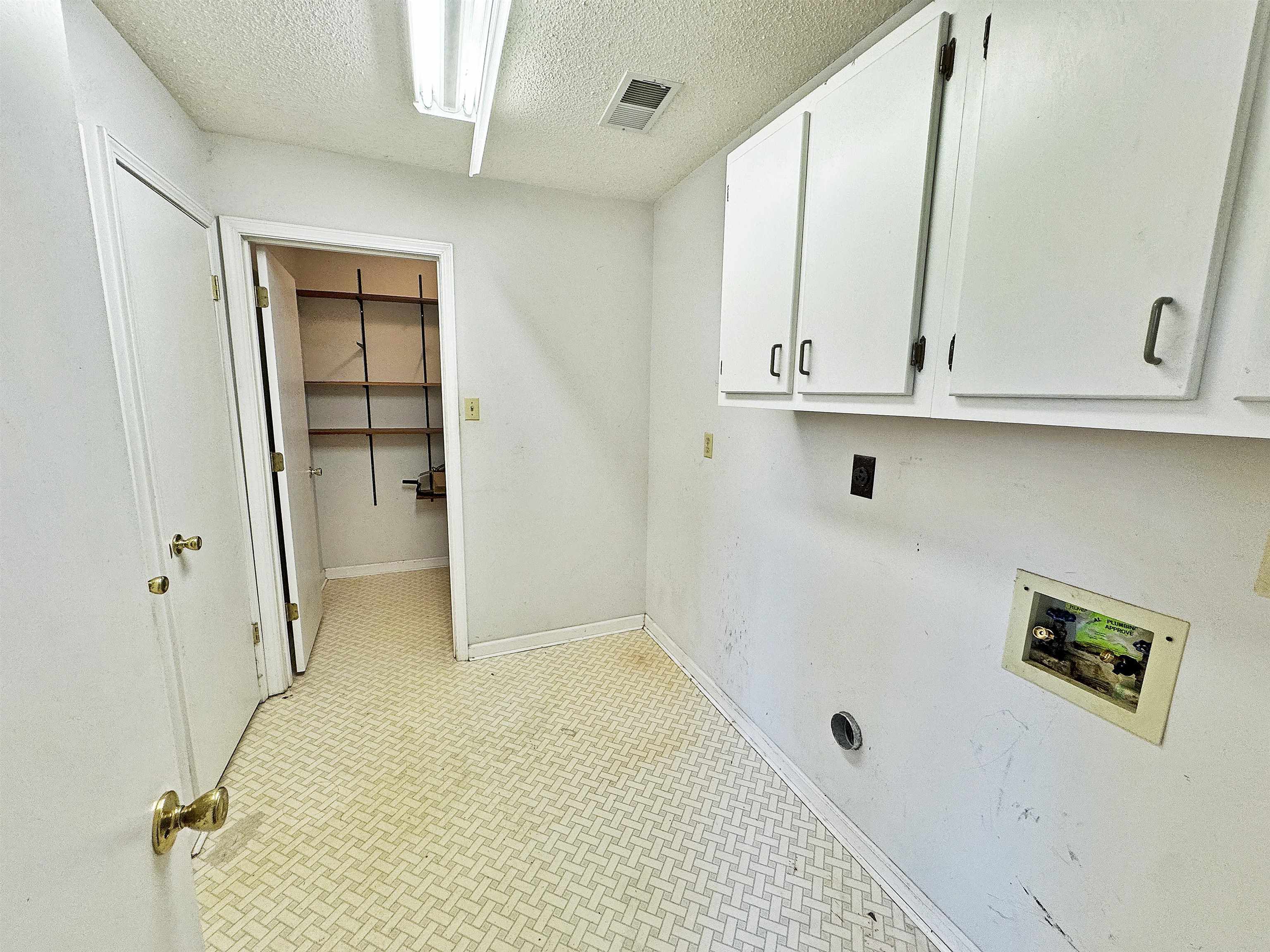 Memphis, Tennessee 38120, United States, ,Land,Pending,156474