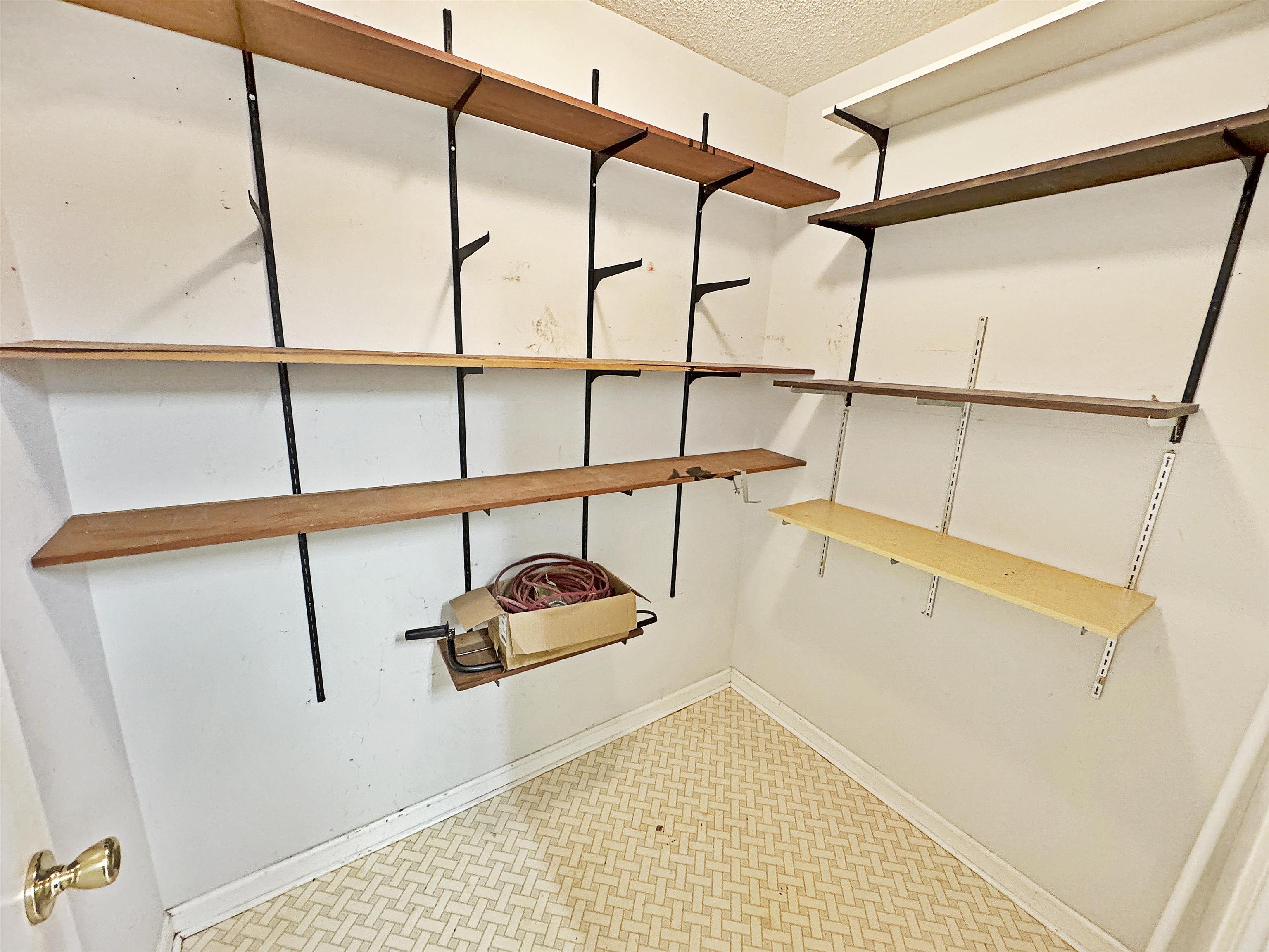 Memphis, Tennessee 38120, United States, ,Land,Pending,156474