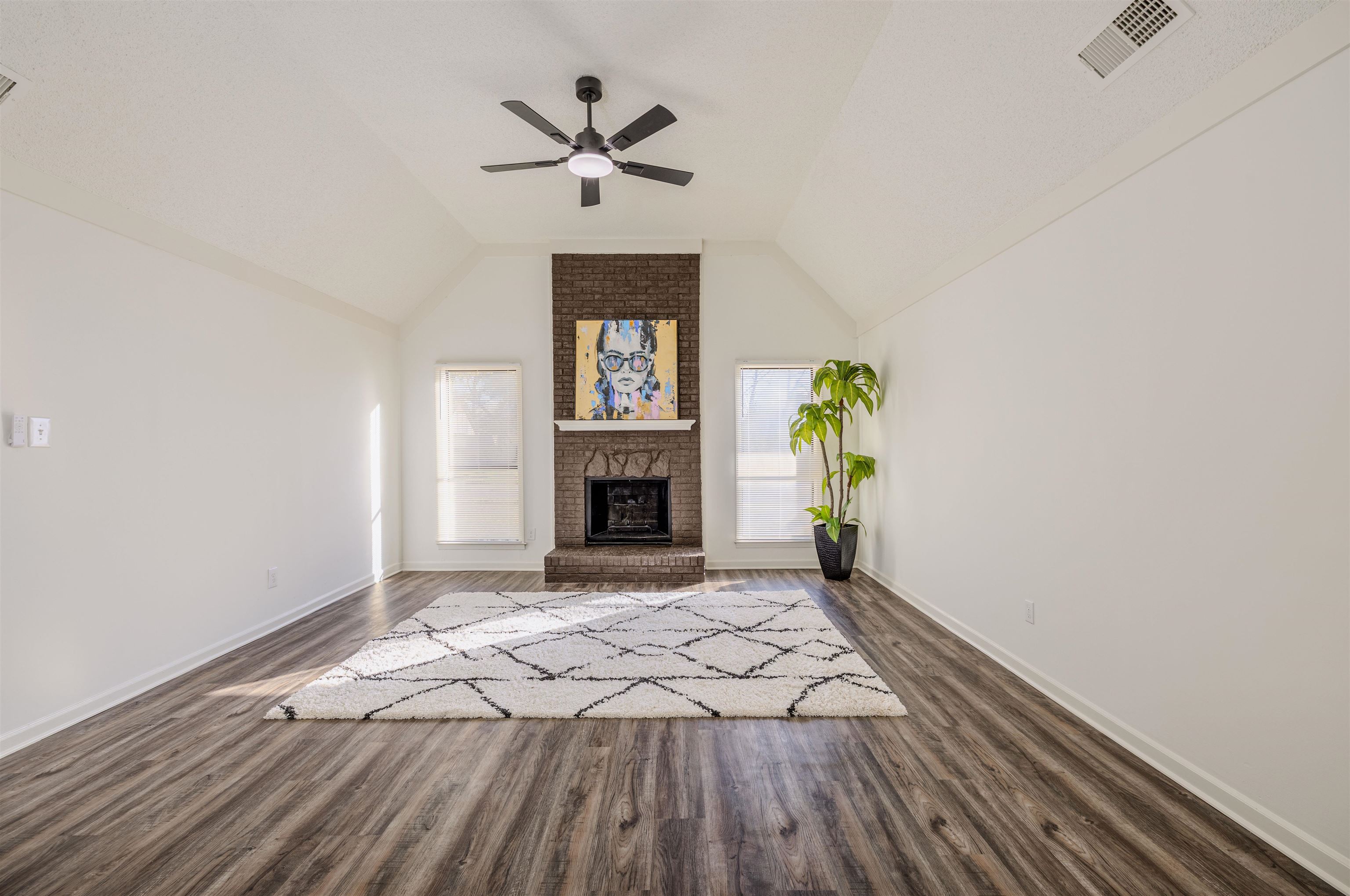 Memphis, Tennessee 38125, United States, 4 Bedrooms Bedrooms, ,2 BathroomsBathrooms,Residential,Active,254878