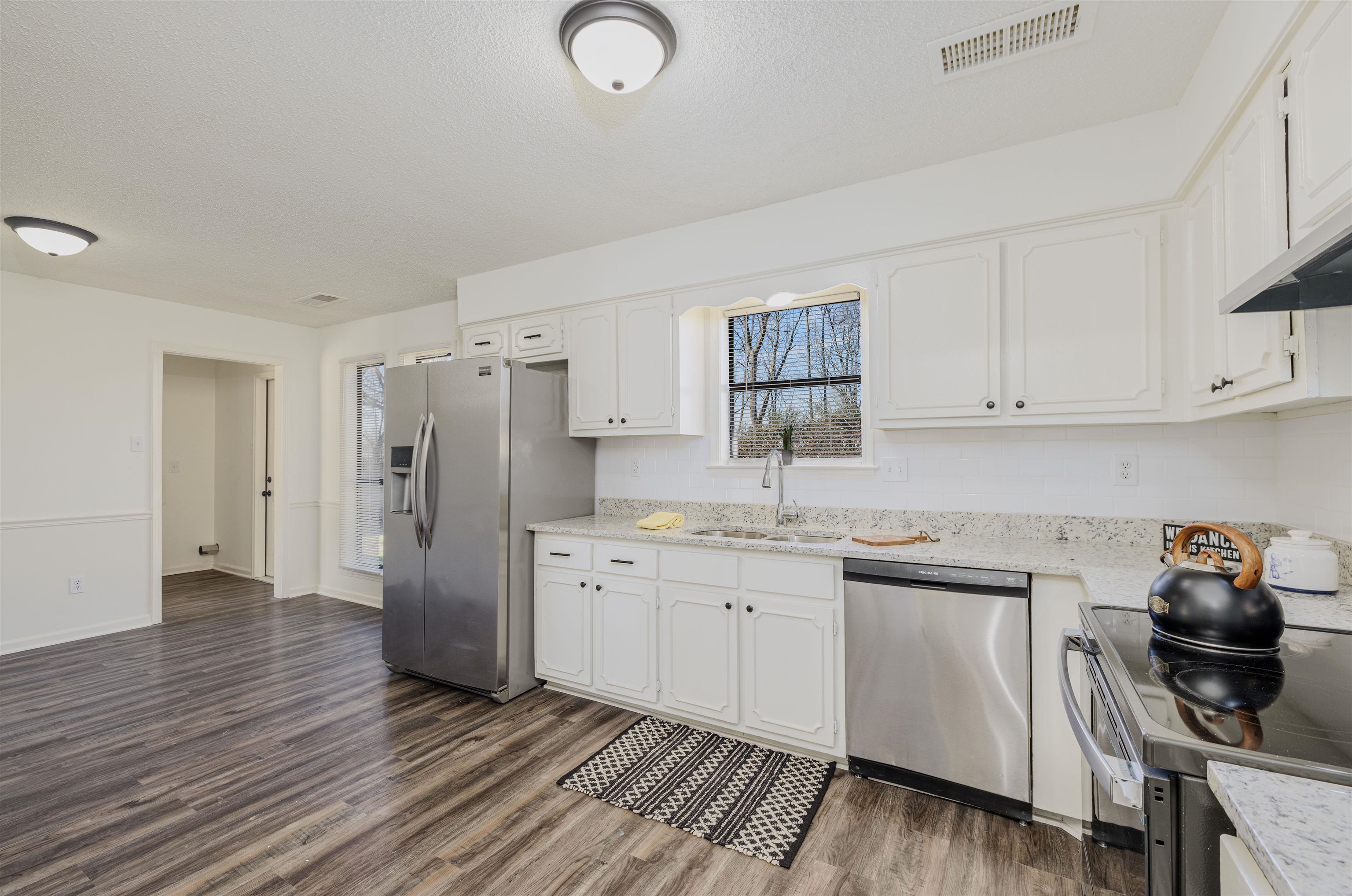 Memphis, Tennessee 38125, United States, 4 Bedrooms Bedrooms, ,2 BathroomsBathrooms,Residential,Active,254878