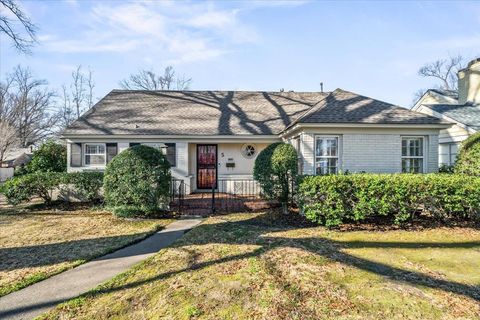 Photo of 5 S ALICIA DR, Memphis, TN 38112 (MLS # 10211839)