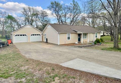 Photo of 235 TATE RD, Dyersburg, TN 38024 (MLS # 10220960)