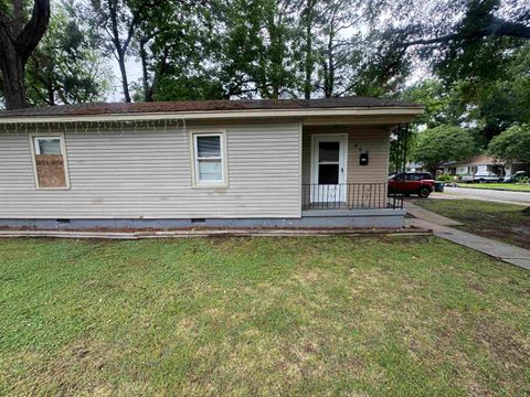 Photo of 949 SUMTER ST, Memphis, TN 38122 (MLS # 10222251)