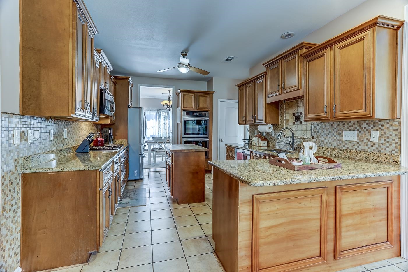 Covington, Tennessee 38019, United States, 5 Bedrooms Bedrooms, ,4 BathroomsBathrooms,Residential,Active,42699