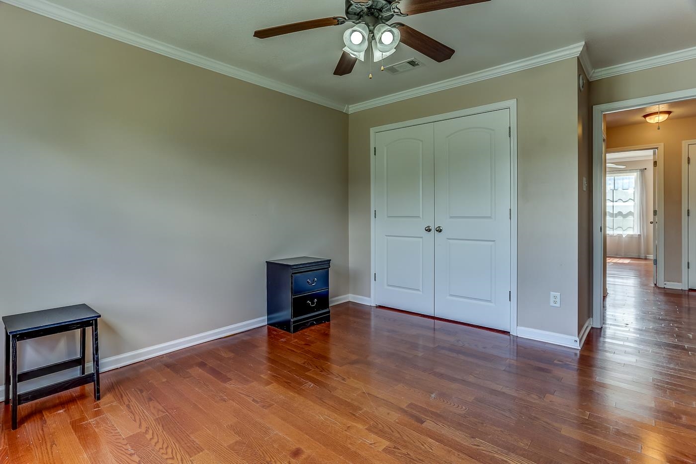 Covington, Tennessee 38019, United States, 5 Bedrooms Bedrooms, ,4 BathroomsBathrooms,Residential,Active,42699