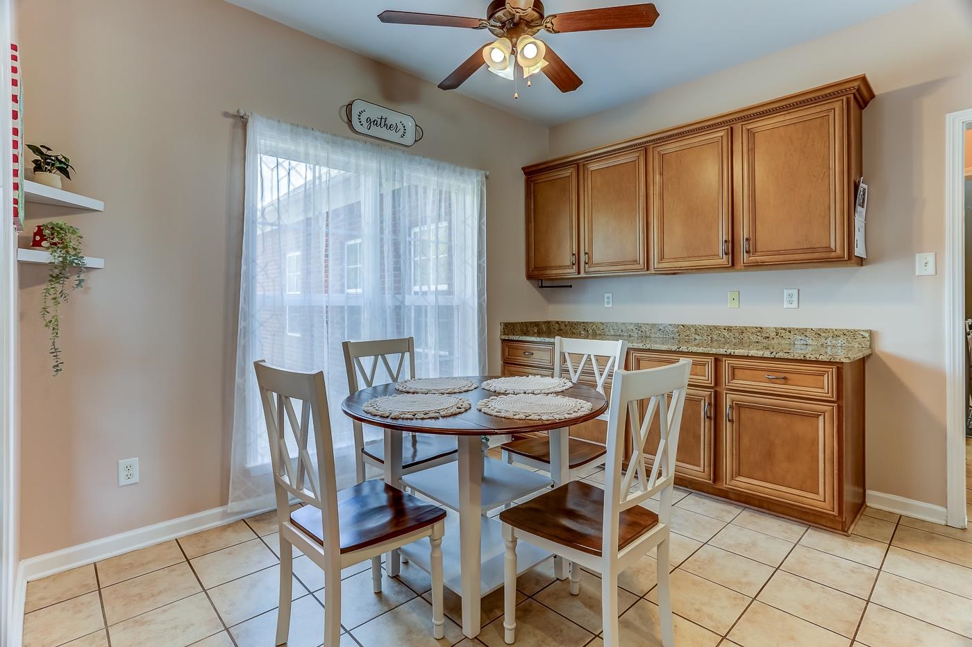 Covington, Tennessee 38019, United States, 5 Bedrooms Bedrooms, ,4 BathroomsBathrooms,Residential,Active,42699