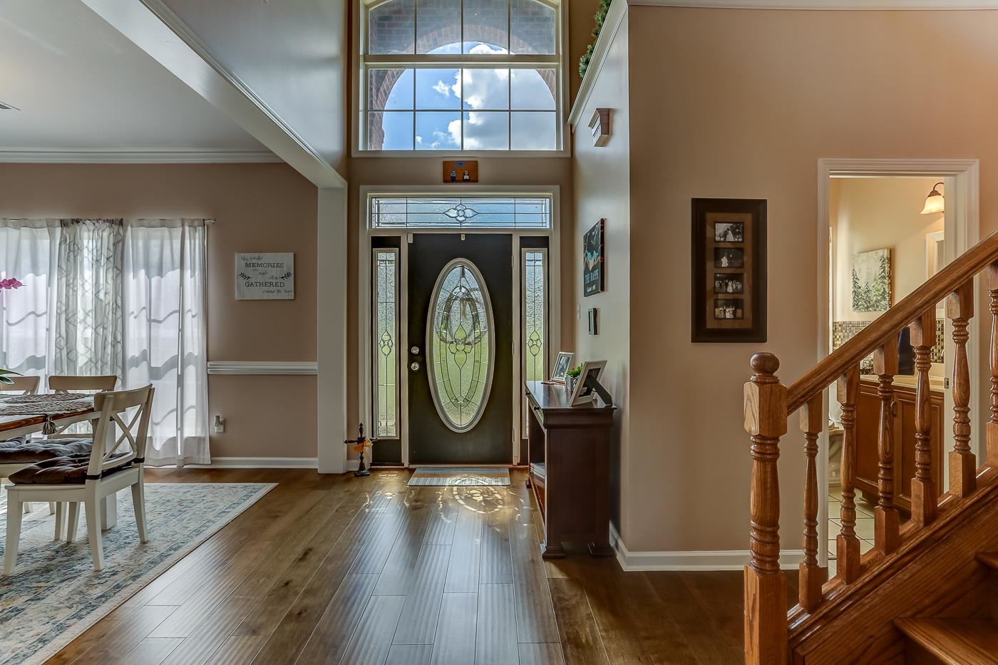 Covington, Tennessee 38019, United States, 5 Bedrooms Bedrooms, ,4 BathroomsBathrooms,Residential,Active,42699