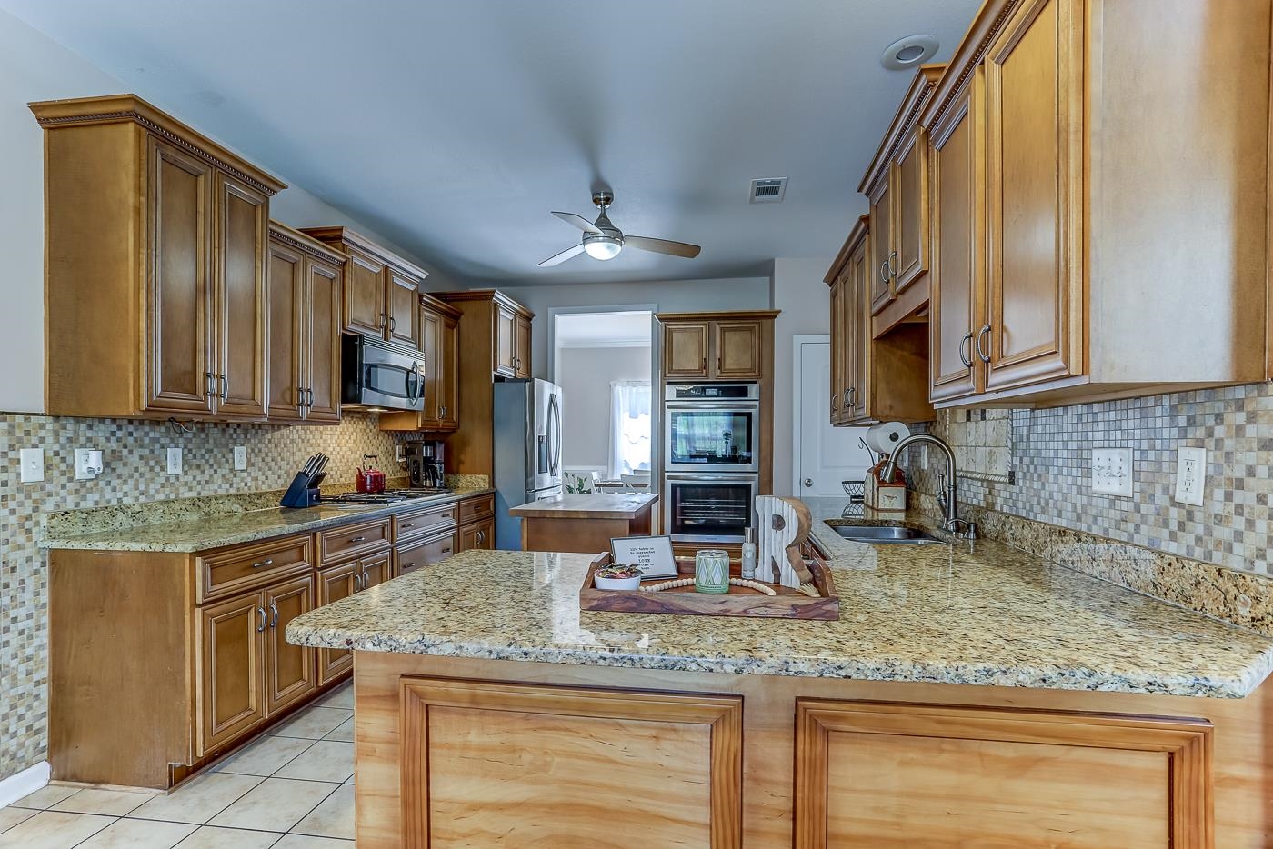 Covington, Tennessee 38019, United States, 5 Bedrooms Bedrooms, ,4 BathroomsBathrooms,Residential,Active,42699