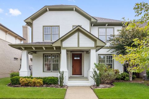 Photo of 2106 CARISBROOKE DR, Collierville, TN 38017 (MLS # 10215293)