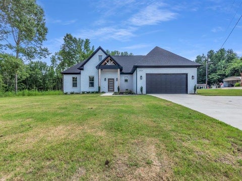 Photo of 2939 BRIGHTON CLOPTON RD, Brighton, TN 38011 (MLS # 10226333)