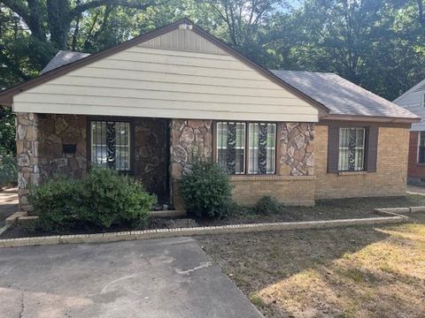 Photo of 2001 BENTON ST, Memphis, TN 38106 (MLS # 10224629)